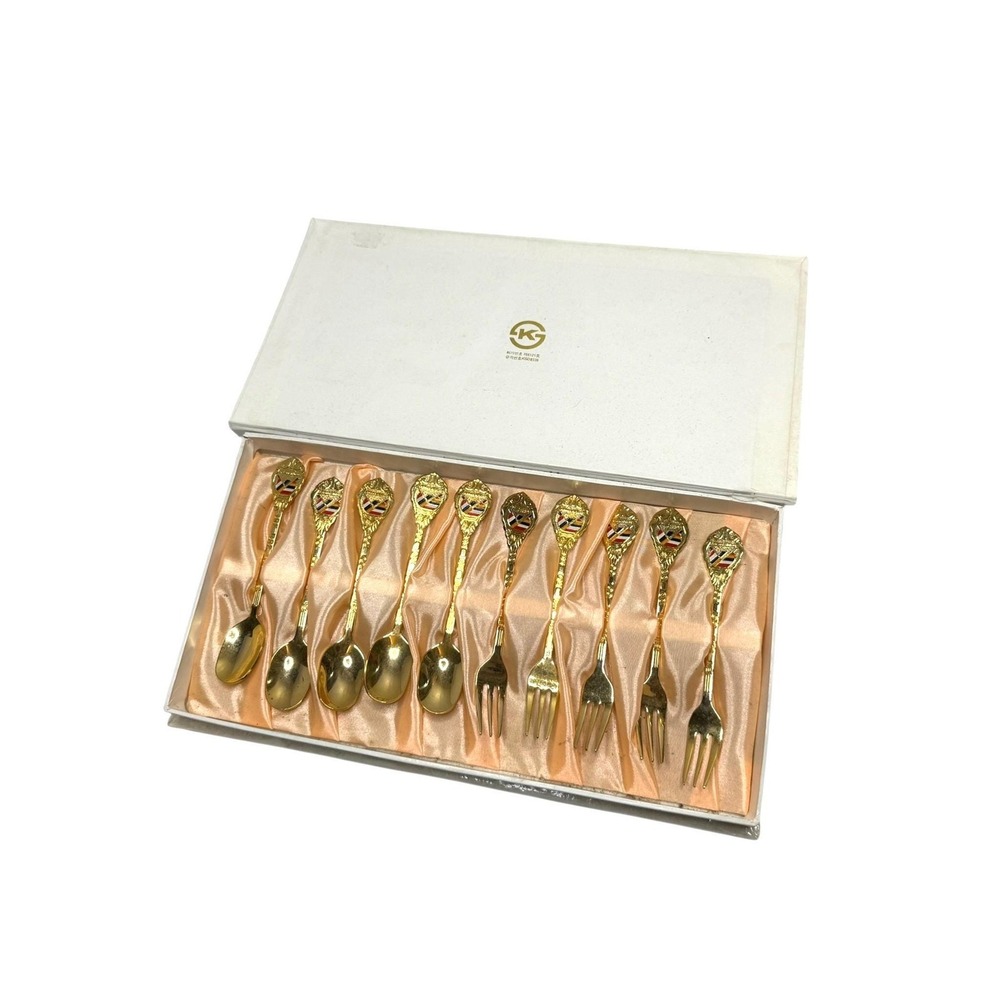 Vintage Asiana Airlines 24K Gold Plated Flatware Set Boxed Korean Aviation